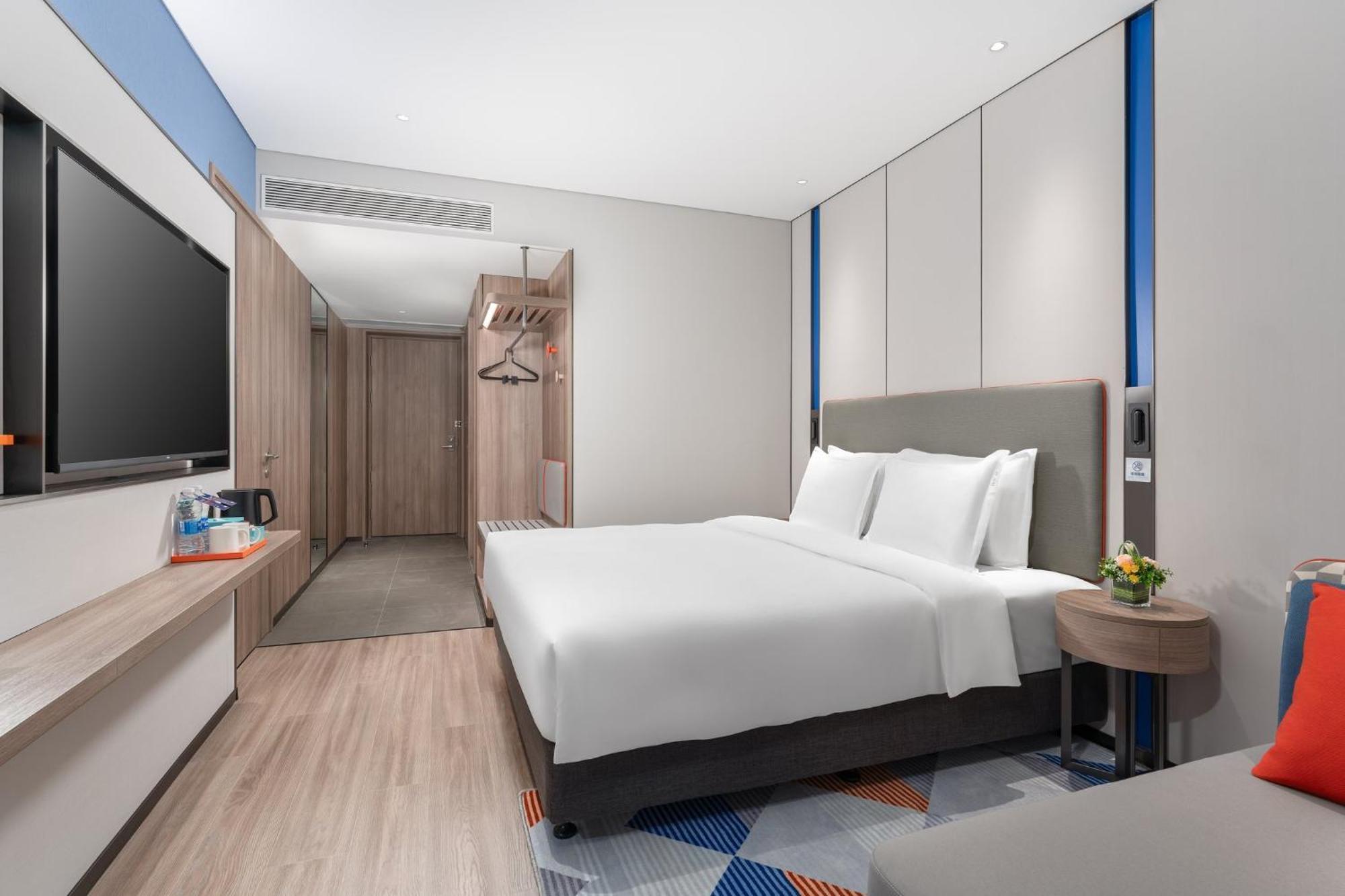Holiday Inn Express Guangzhou Panyu Dashi By Ihg Eksteriør billede