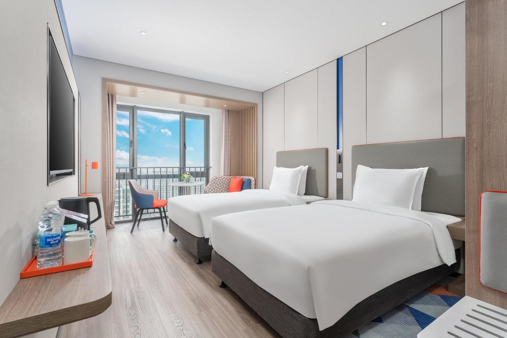 Holiday Inn Express Guangzhou Panyu Dashi By Ihg Eksteriør billede