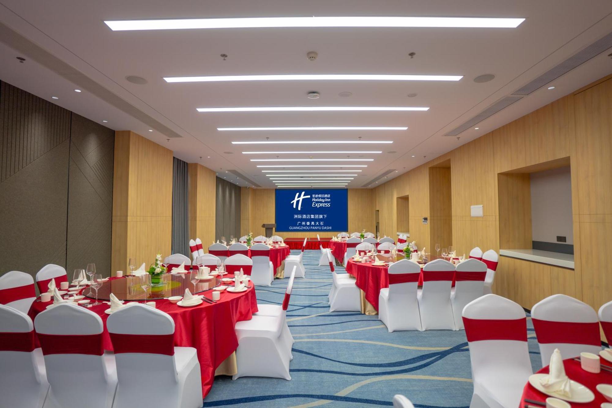 Holiday Inn Express Guangzhou Panyu Dashi By Ihg Eksteriør billede